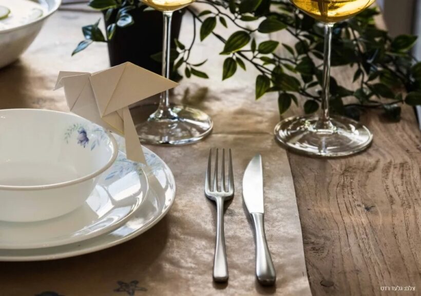 צלחת מנה עיקרית 26 ס"מ, Blue Floral     מבית Corning Corelle תוצרת ארצות הברית